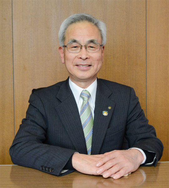 愛媛県酪農業協同組合連合会 代表理事会長 河野 仁